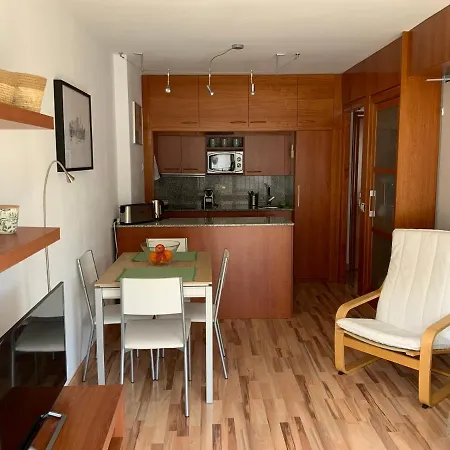 Apartment Lets Holidays Quiet With Pool In Tossa